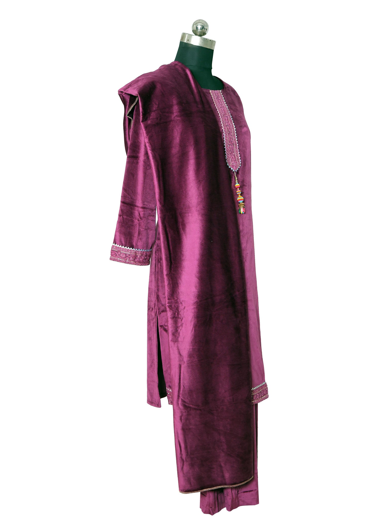 Elegant Magenta Velvet Kurta Set with Dupatta – Festive & Party Wear